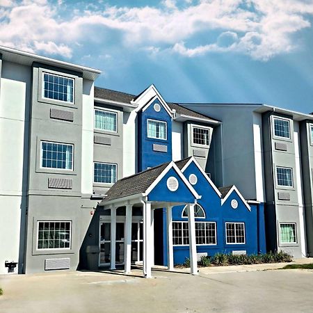 Microtel Inn & Suites By Wyndham Bluffs Council Bluffs Dış mekan fotoğraf