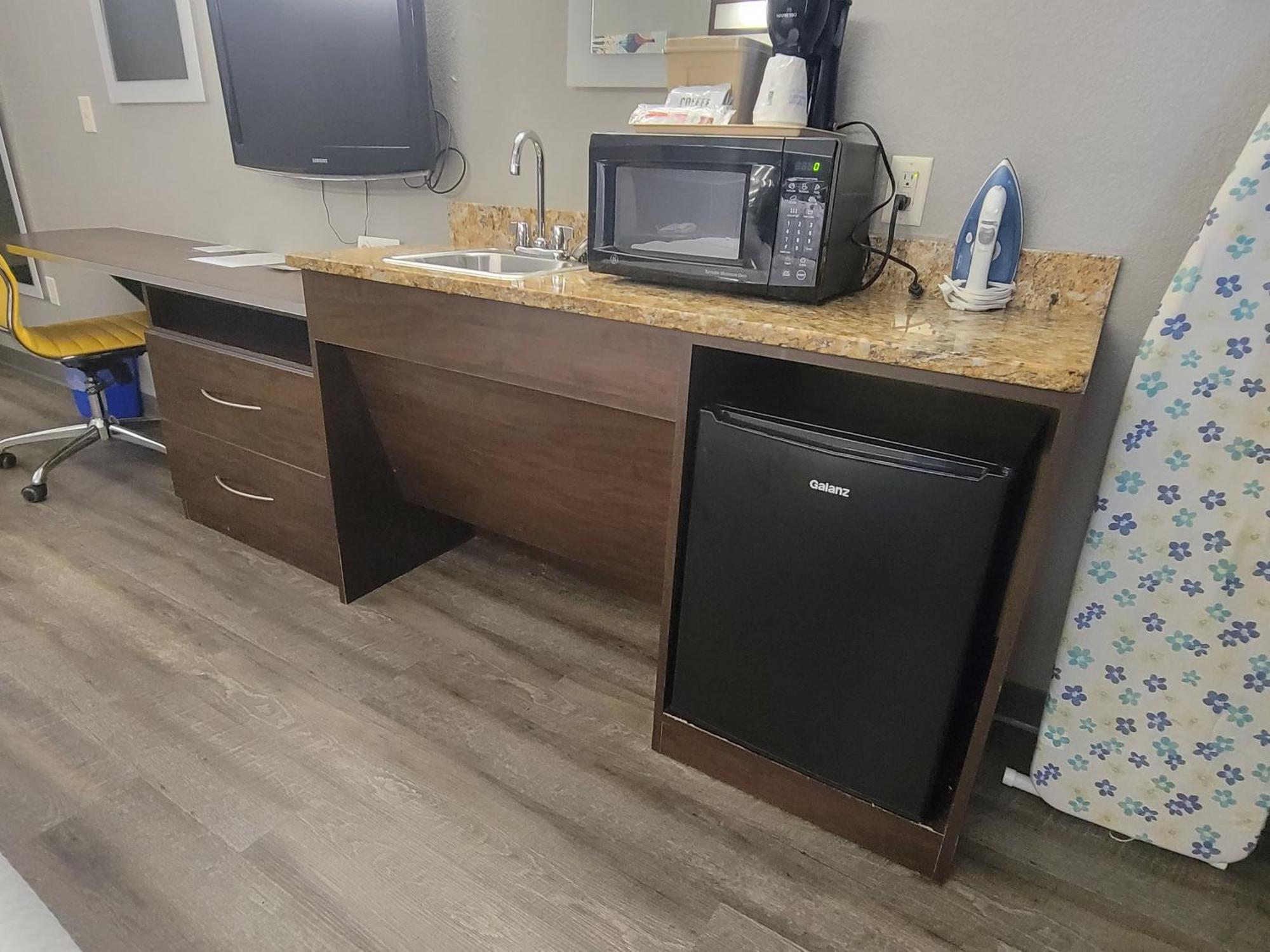 Microtel Inn & Suites By Wyndham Bluffs Council Bluffs Dış mekan fotoğraf