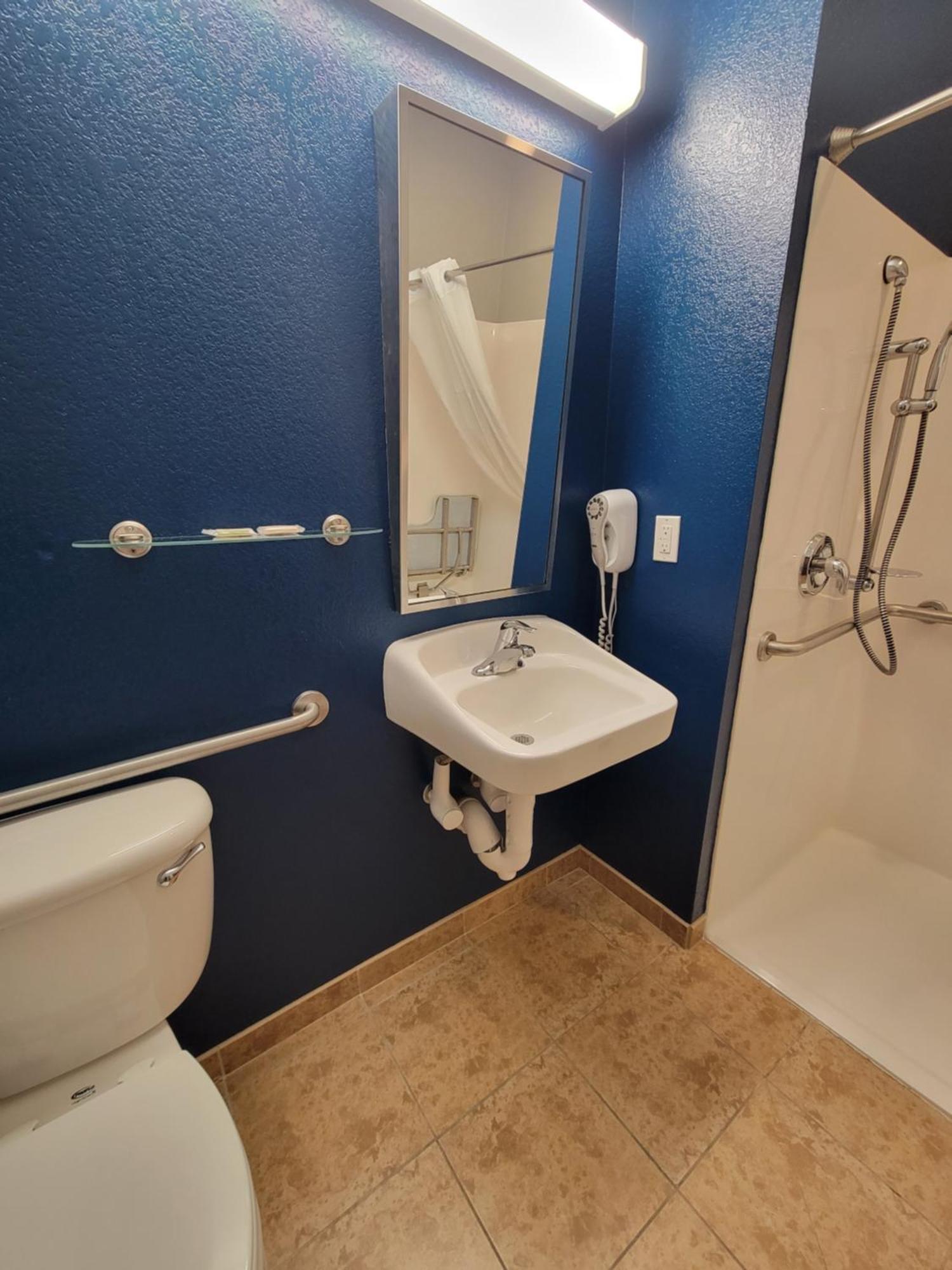 Microtel Inn & Suites By Wyndham Bluffs Council Bluffs Dış mekan fotoğraf