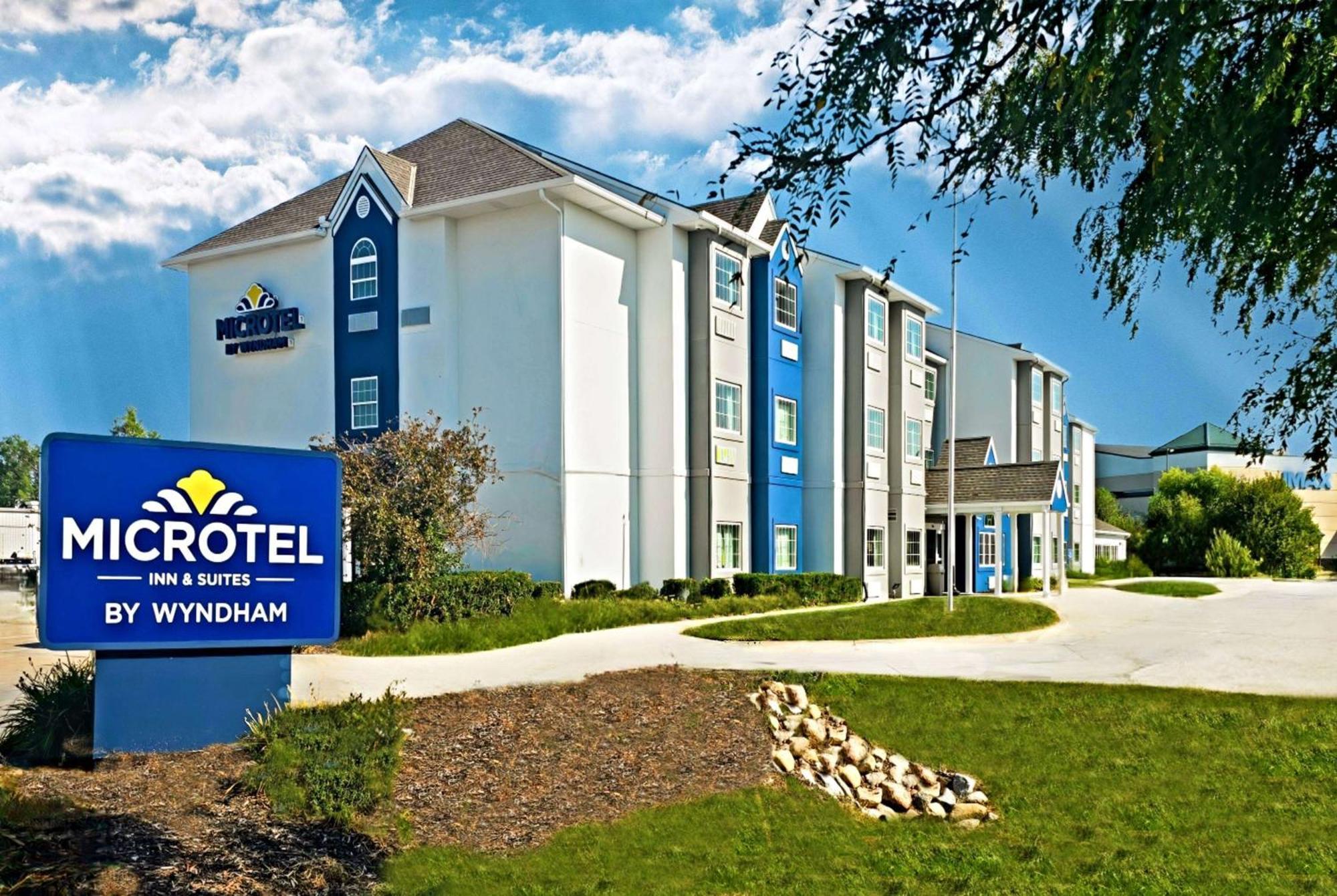Microtel Inn & Suites By Wyndham Bluffs Council Bluffs Dış mekan fotoğraf